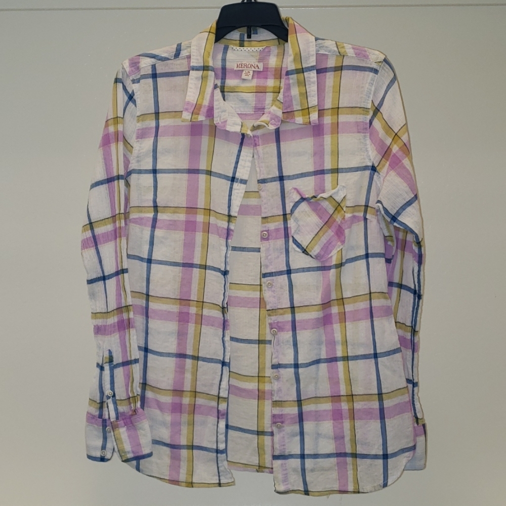 Plaid long sleeve shirt